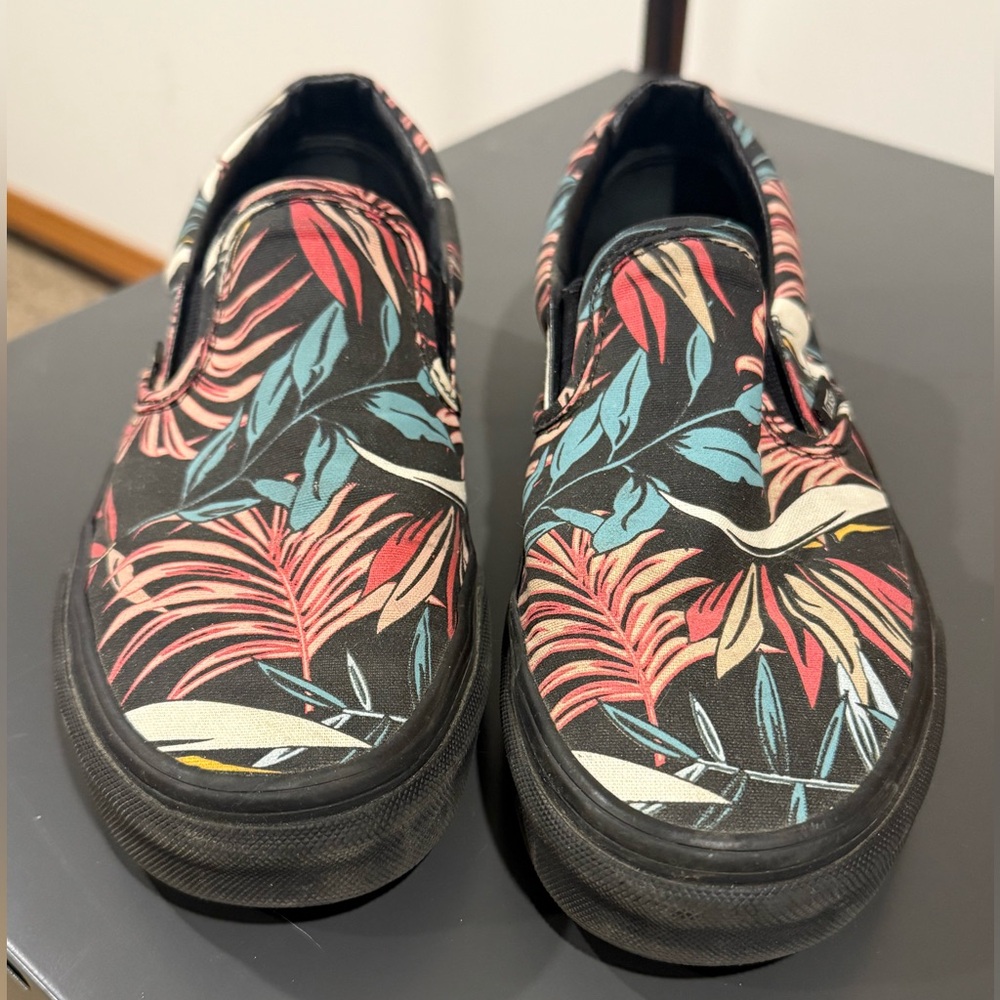Vans Tropical Print Slip-On Sneakers